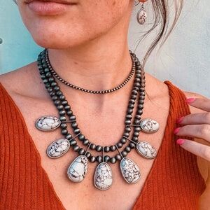 Western necklace